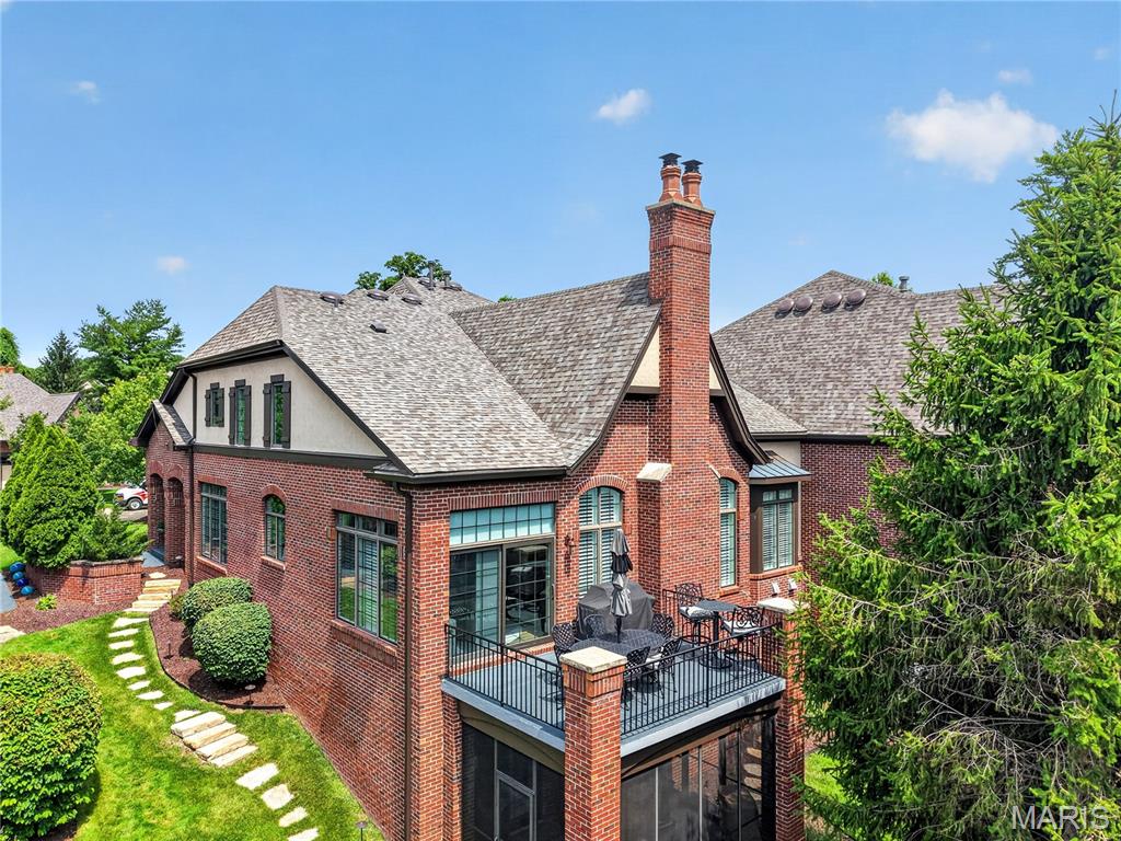 August Hill On Conway One - Residential