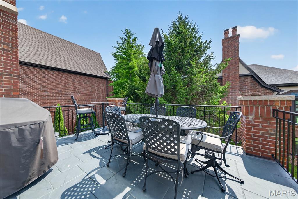 August Hill On Conway One - Residential