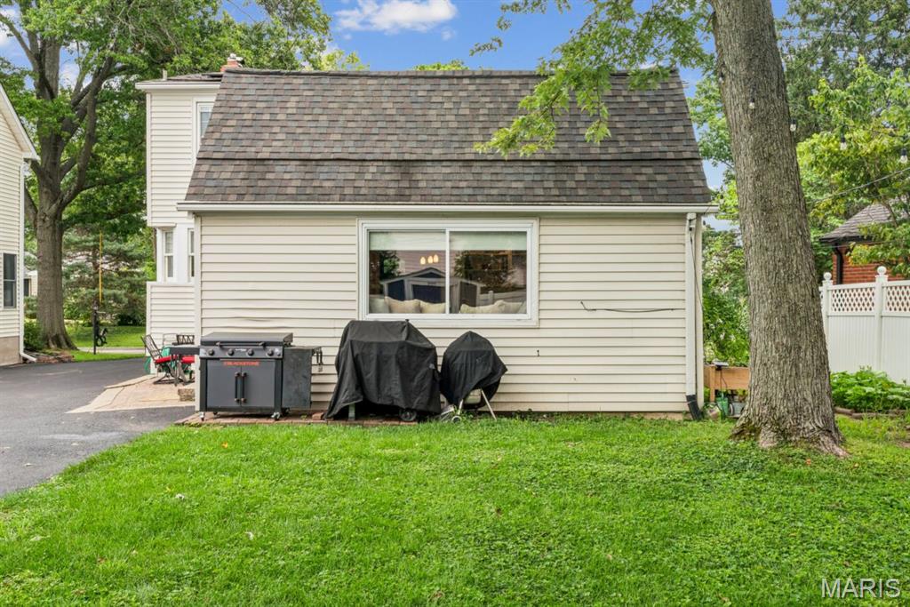 Dickson Place - Residential