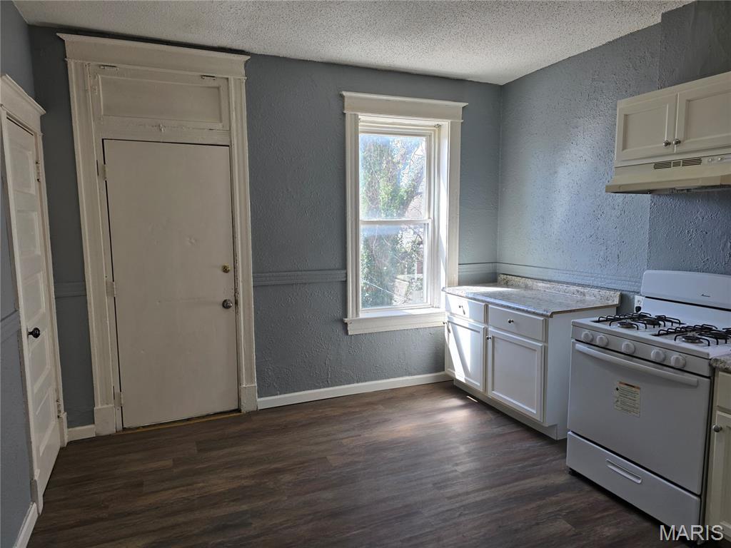 Halls Place Add - Residential Income