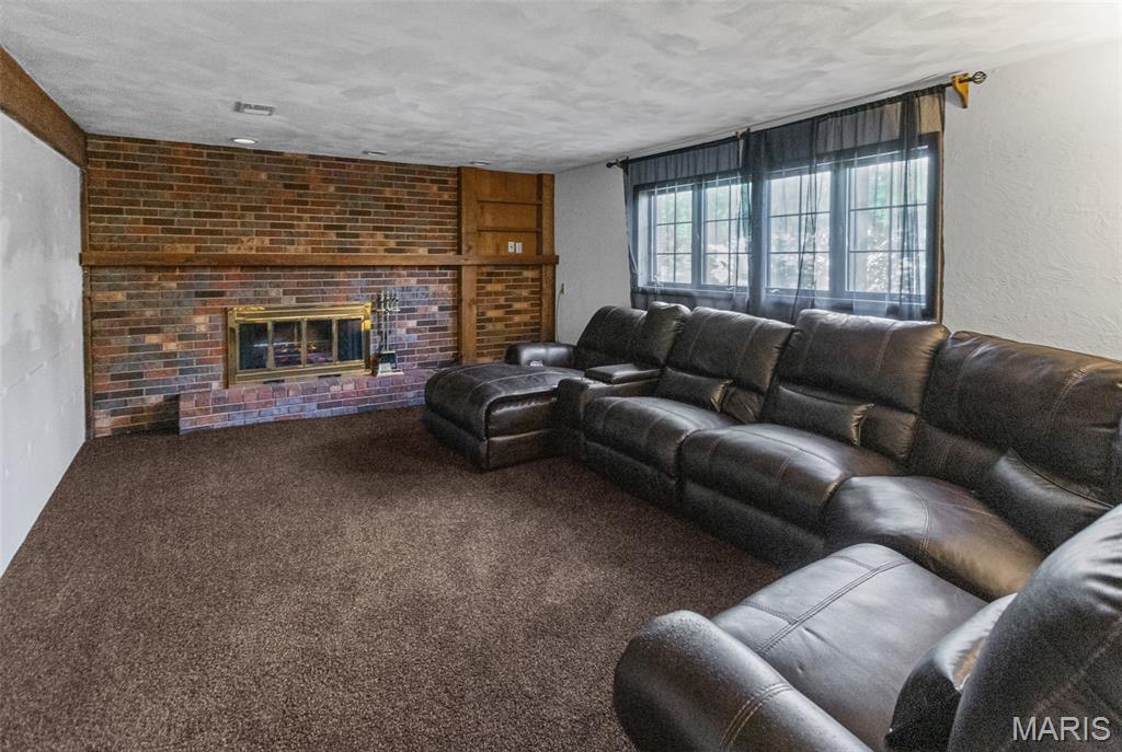 Montclaire Meadows 1st Add - Residential