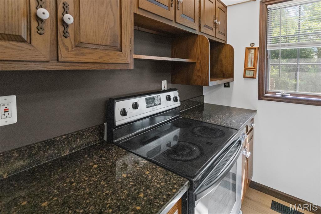 Montclaire Meadows 1st Add - Residential