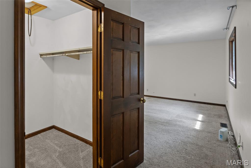 Montclaire Meadows 1st Add - Residential
