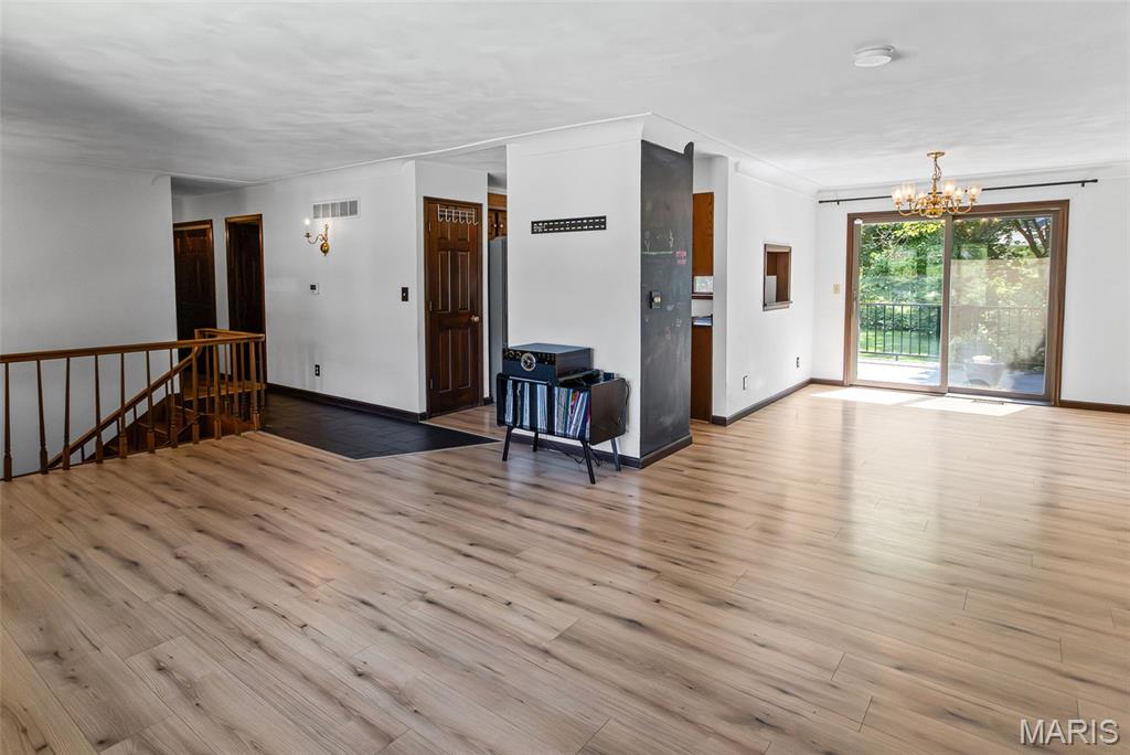 Montclaire Meadows 1st Add - Residential