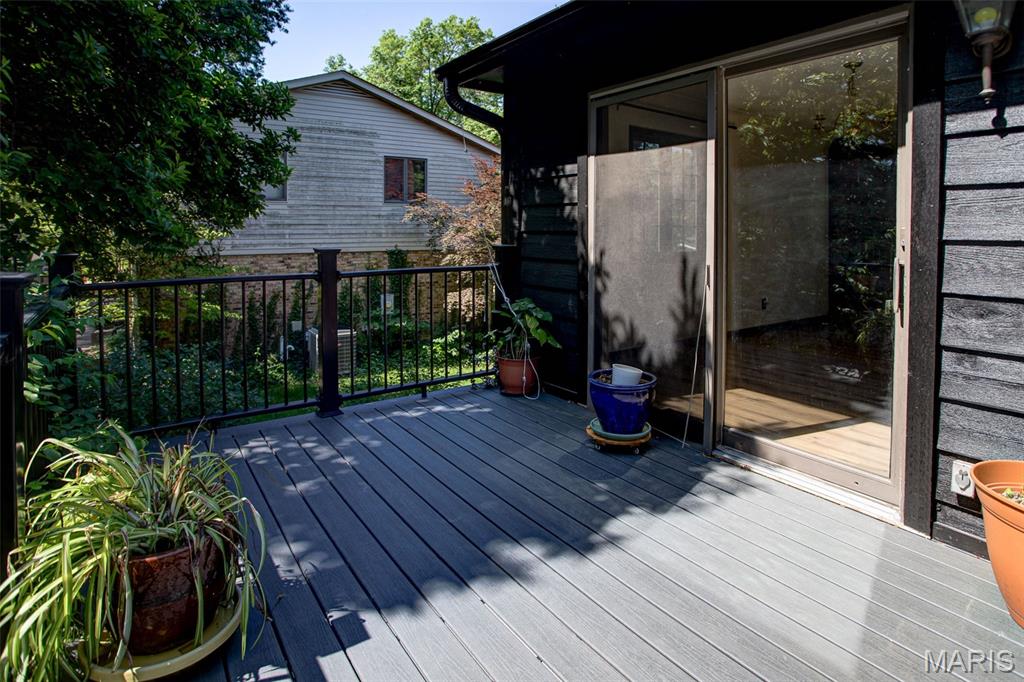 Montclaire Meadows 1st Add - Residential