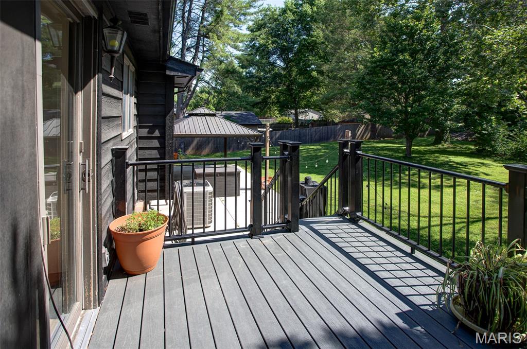 Montclaire Meadows 1st Add - Residential