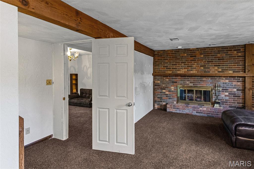 Montclaire Meadows 1st Add - Residential