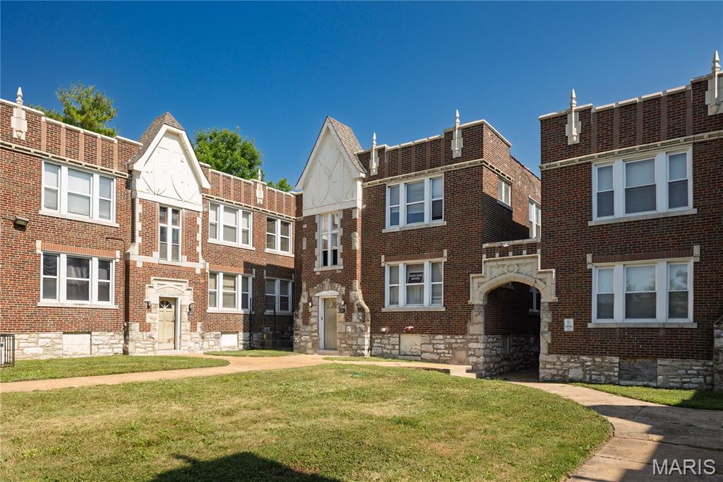 City/St Louis - Residential Income