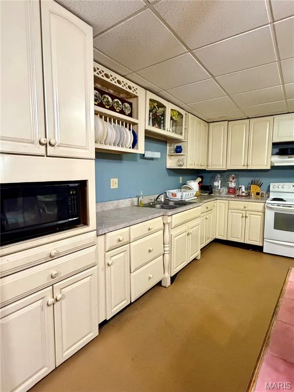 Hendersons, M, Sub - Commercial Sale