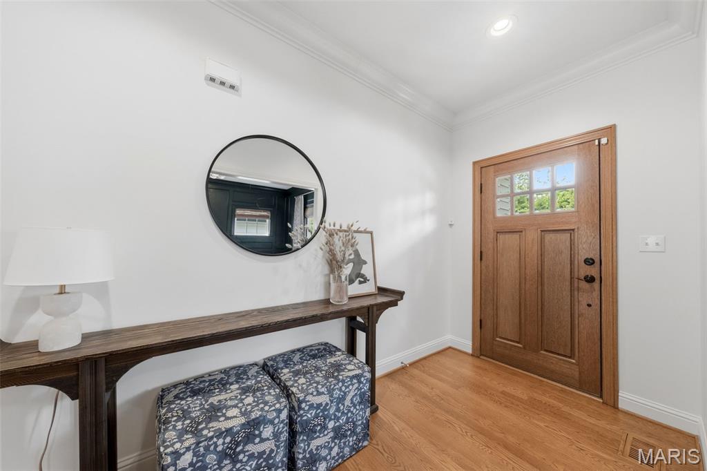 Manhattan Heights - Residential
