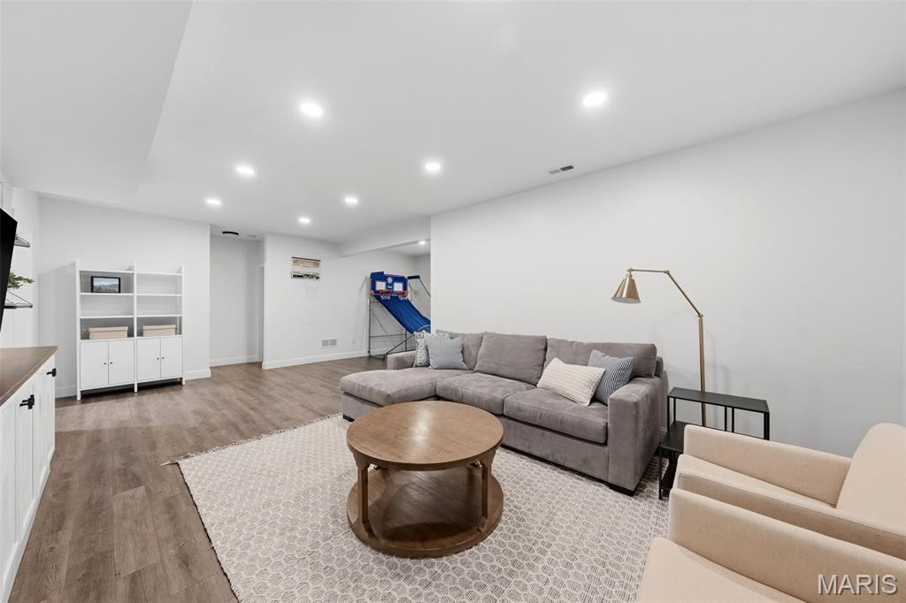 Manhattan Heights - Residential