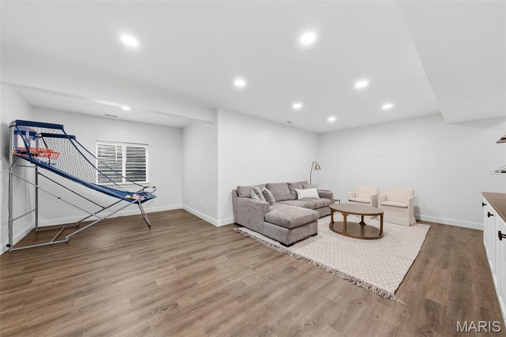 Manhattan Heights - Residential
