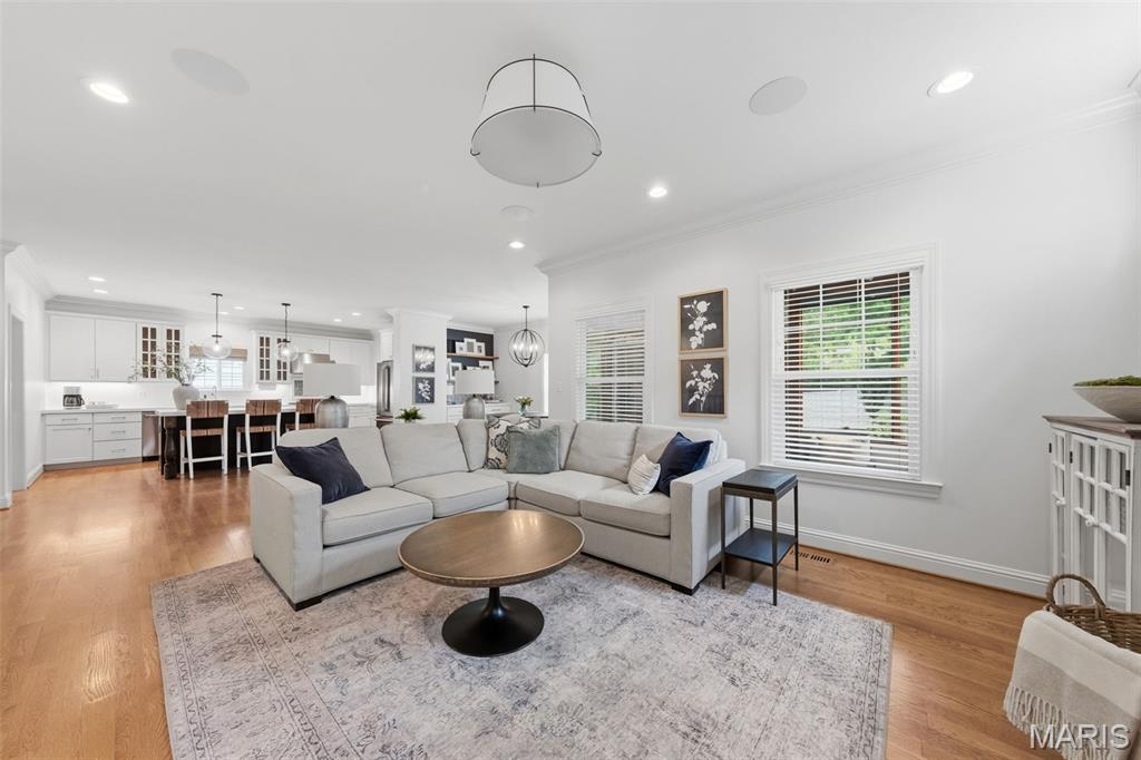 Manhattan Heights - Residential
