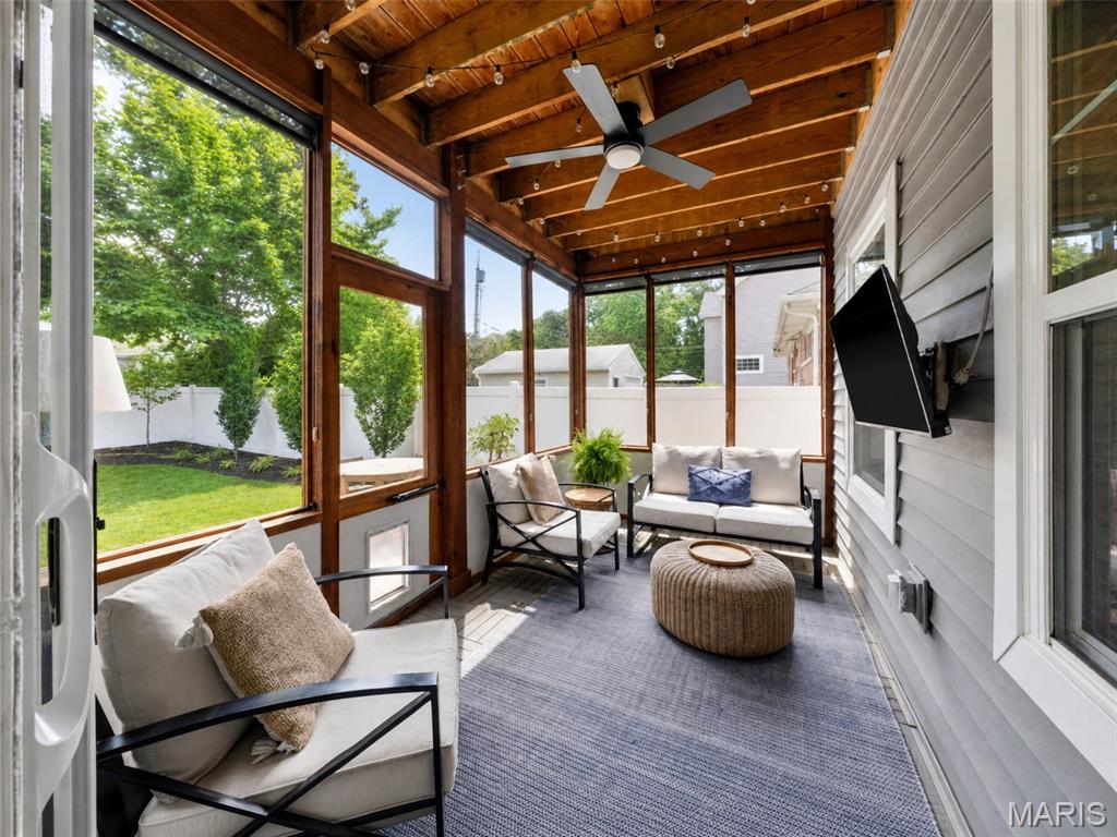 Manhattan Heights - Residential