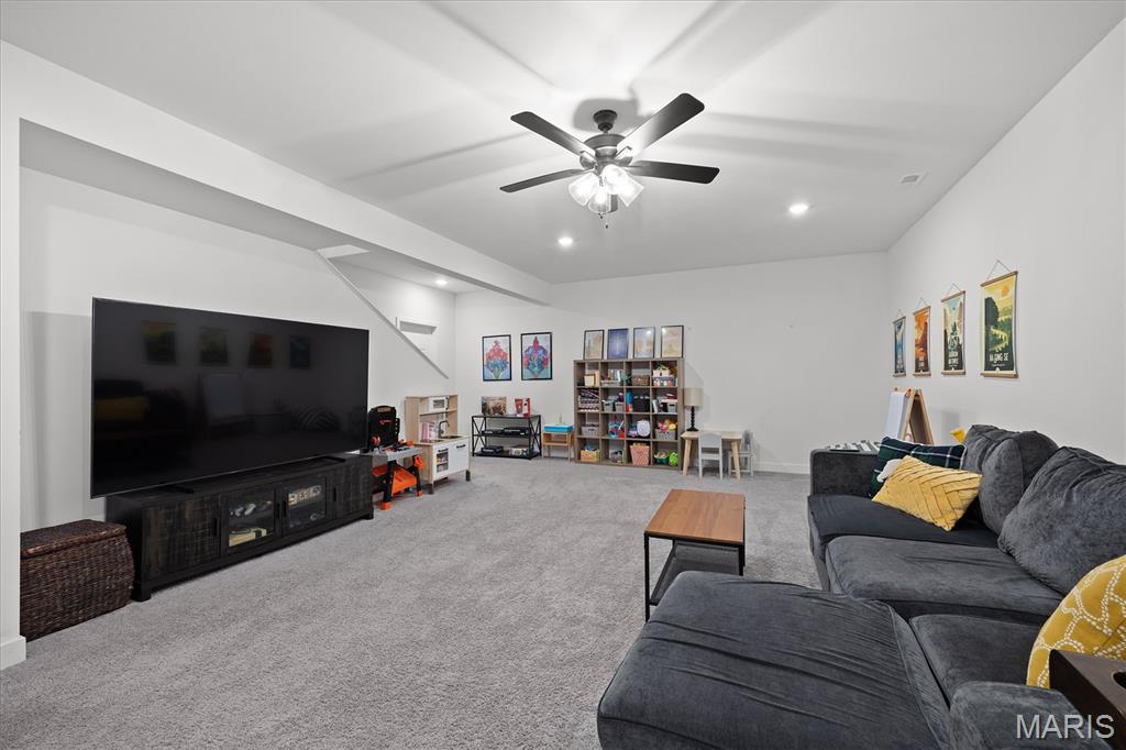 Sullivan Meadows - Residential