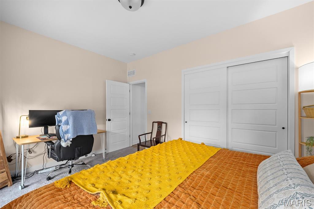 Sullivan Meadows - Residential