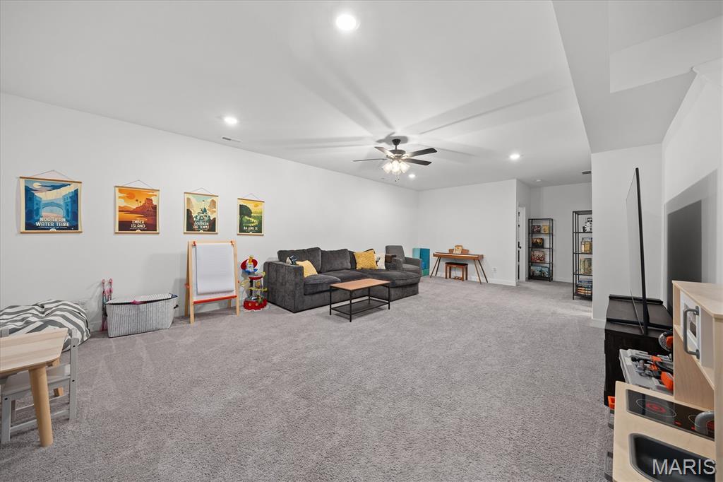 Sullivan Meadows - Residential
