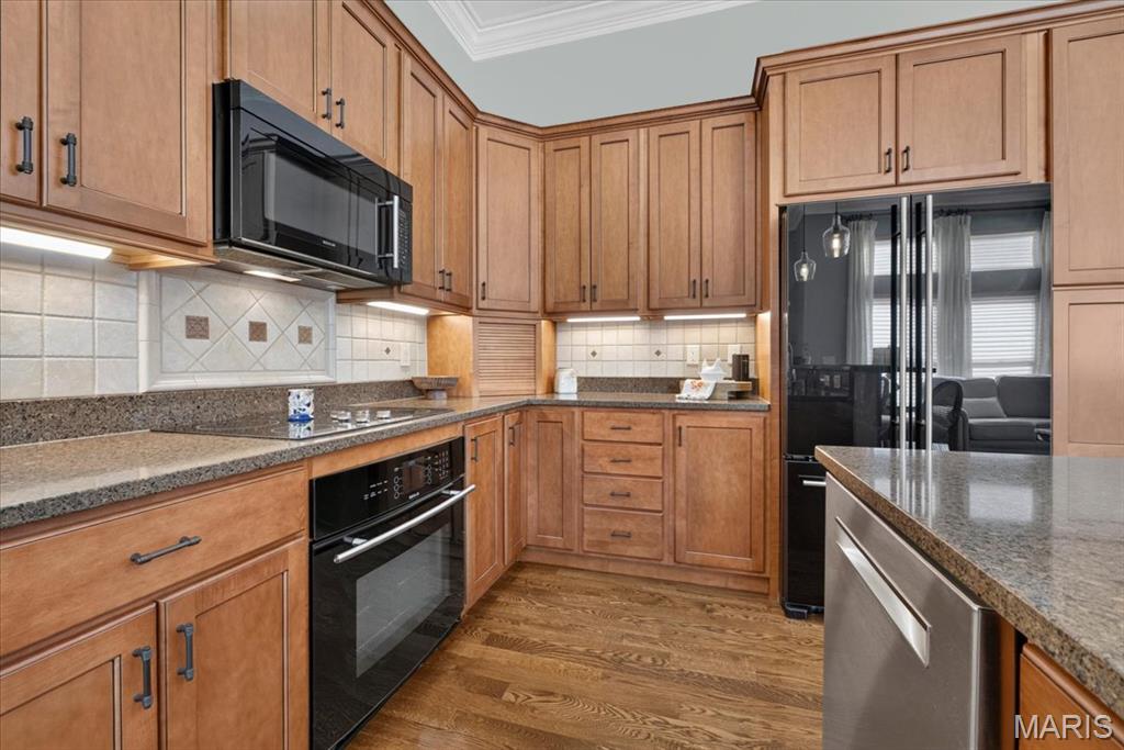 The Vls At Crimson Oaks - Residential
