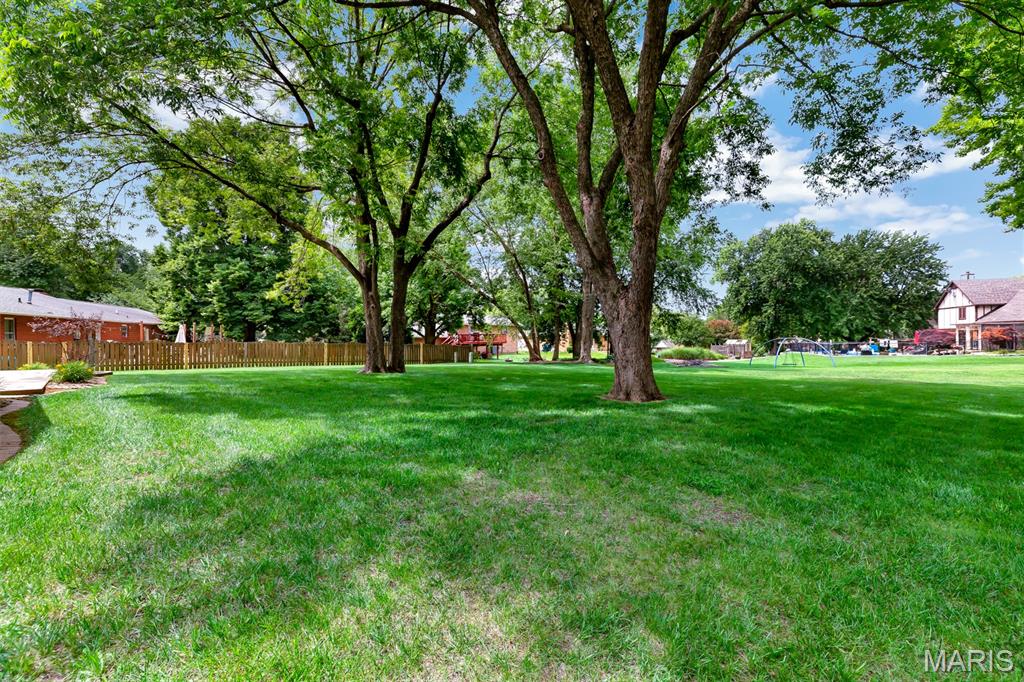 FIRST ADD TO MERIDIAN HILLS - Residential