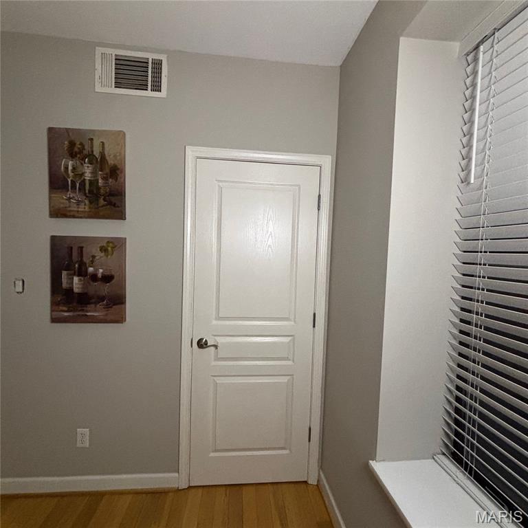 Del - Clare Condo - Residential