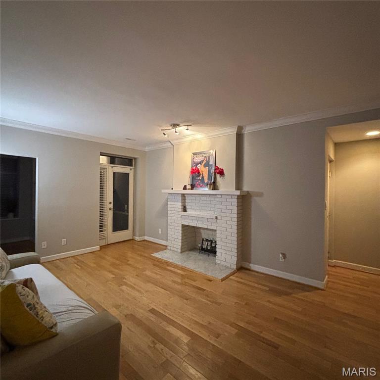 Del - Clare Condo - Residential