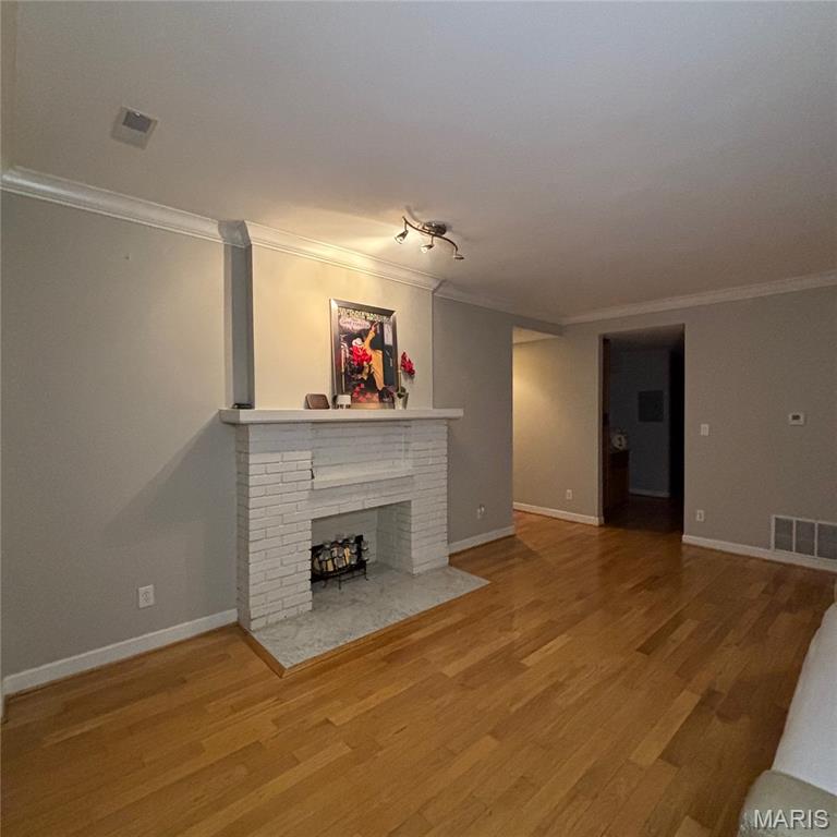 Del - Clare Condo - Residential