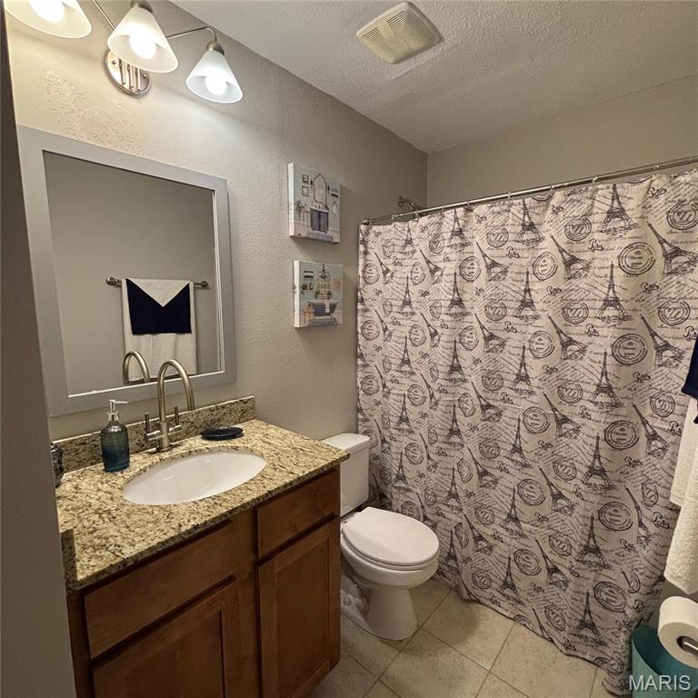 Del - Clare Condo - Residential
