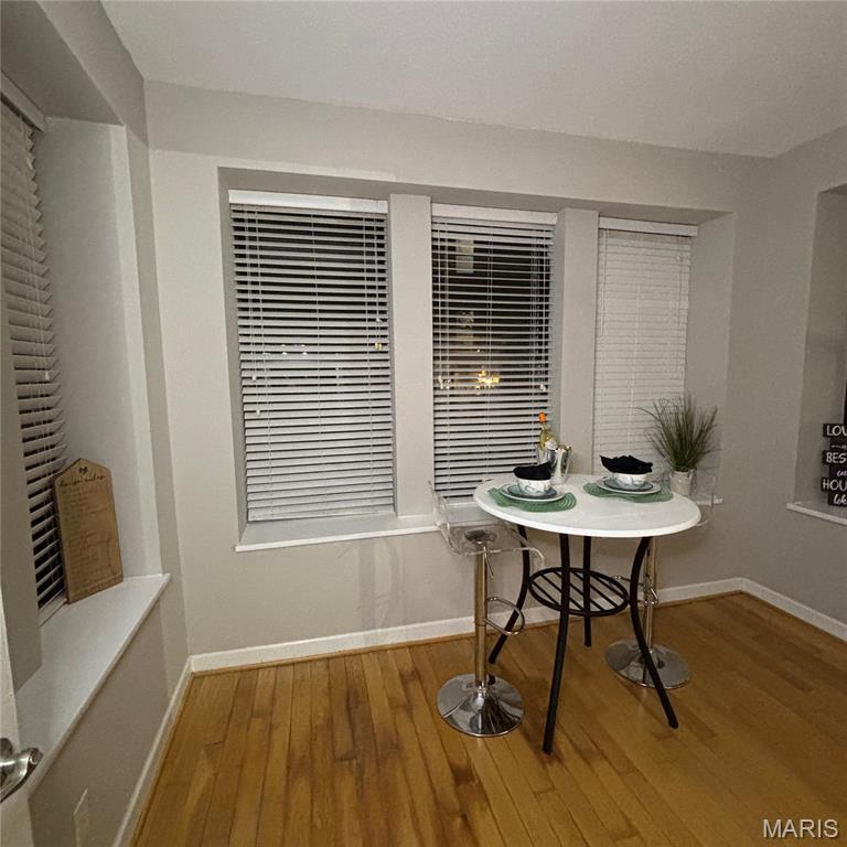 Del - Clare Condo - Residential