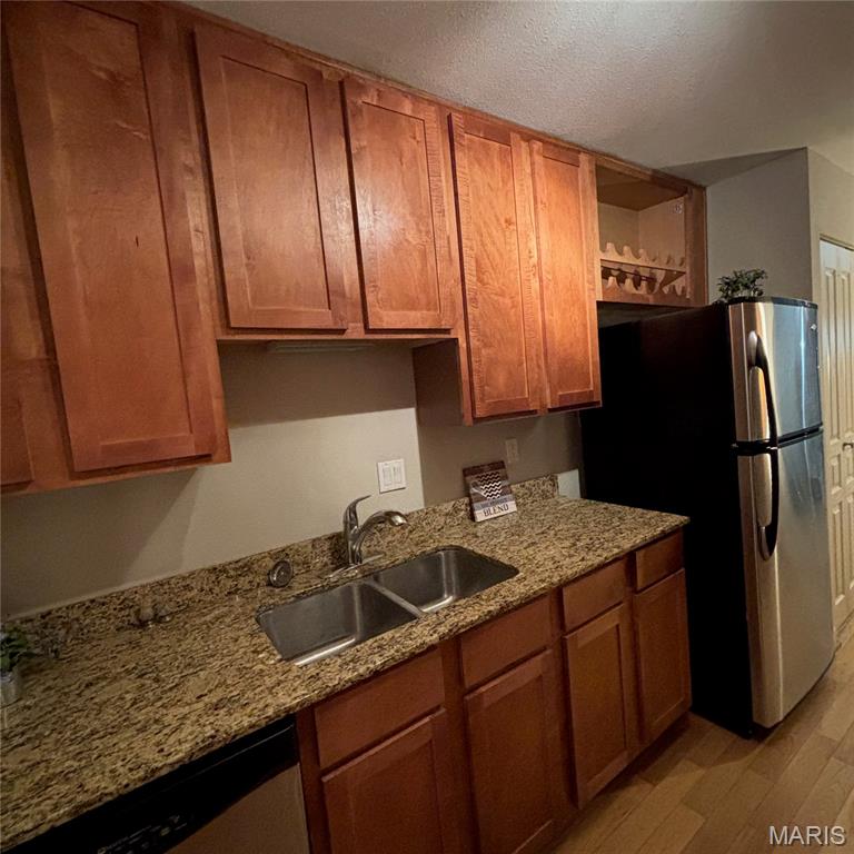 Del - Clare Condo - Residential