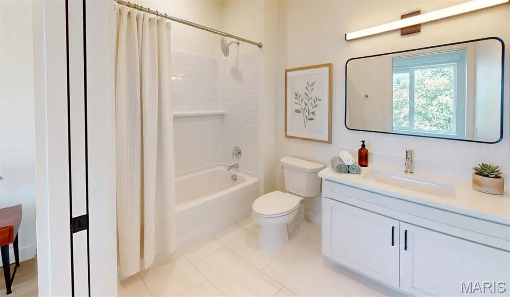 The Square on Tower Grove - Residential Lease