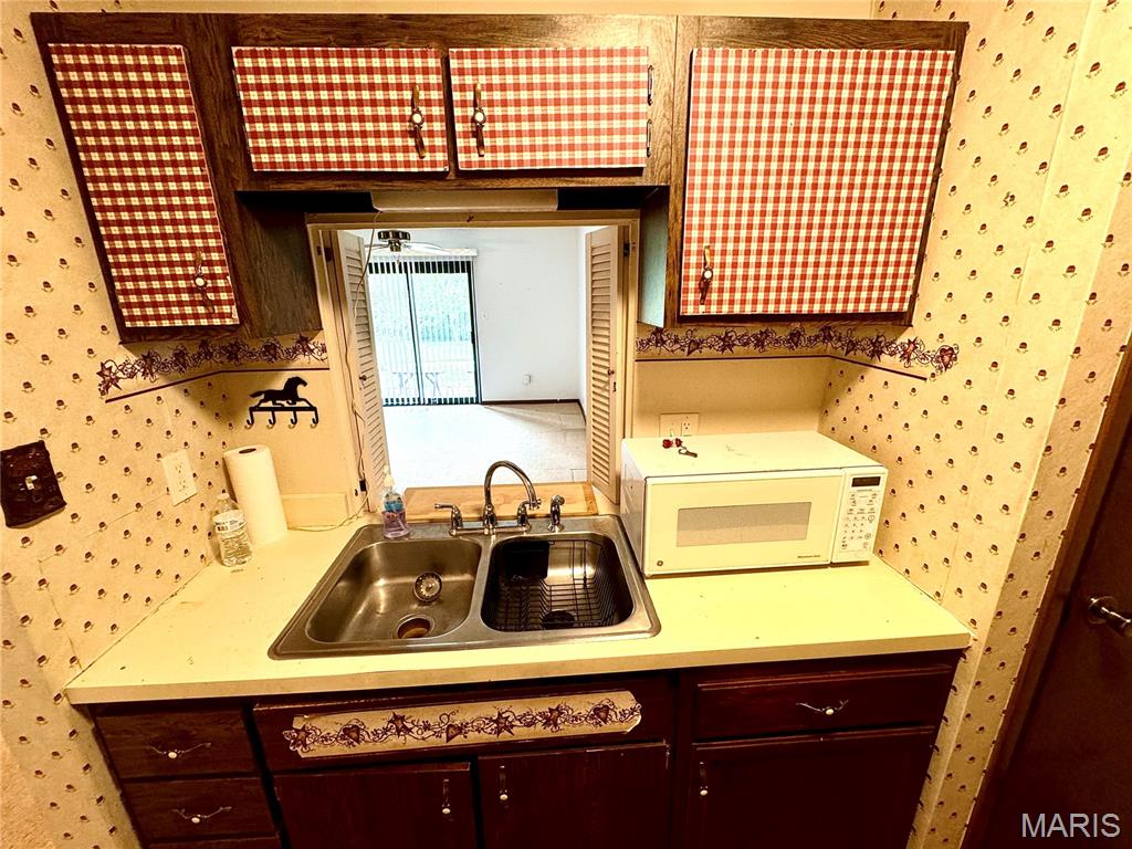 Blackwoods Chalet Condo - Residential