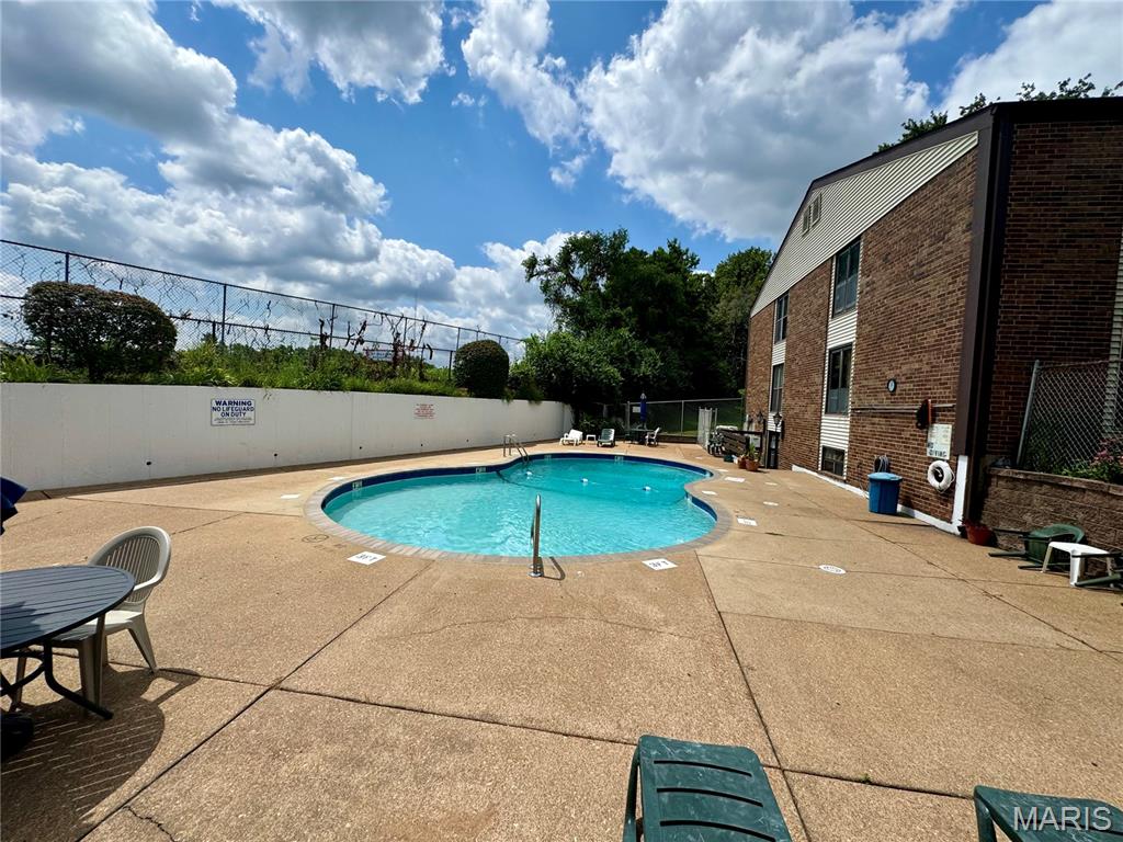 Blackwoods Chalet Condo - Residential