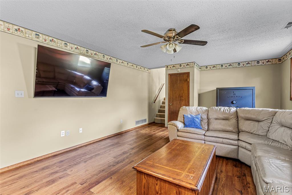 Bridle Path Estates - Residential