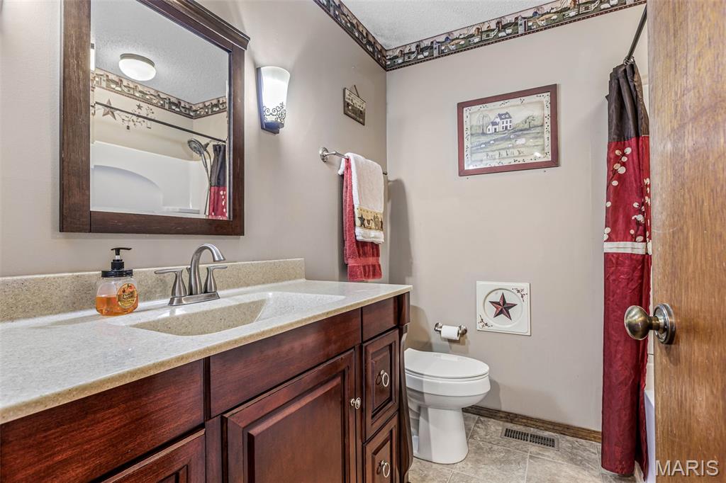 Bridle Path Estates - Residential