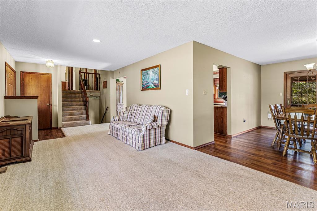 Bridle Path Estates - Residential