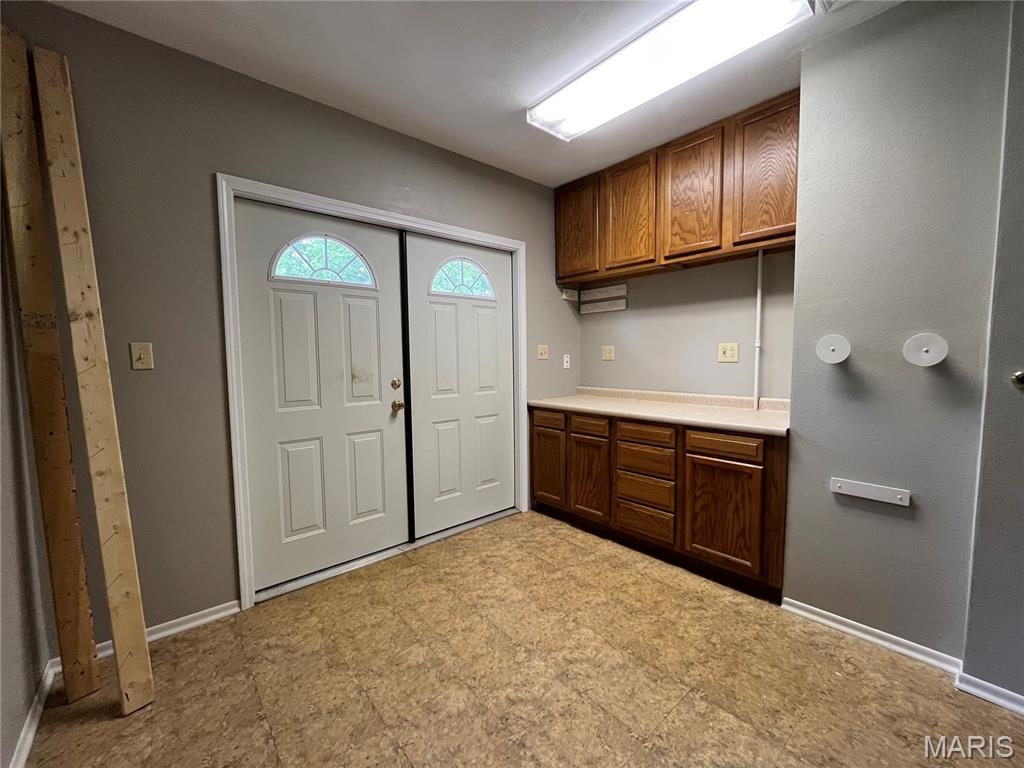 Chenot Place 2nd Add - Residential Lease