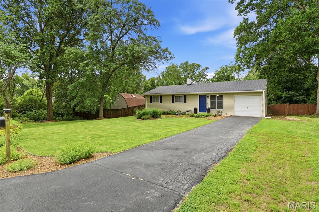 Ellisville Meadow - Residential