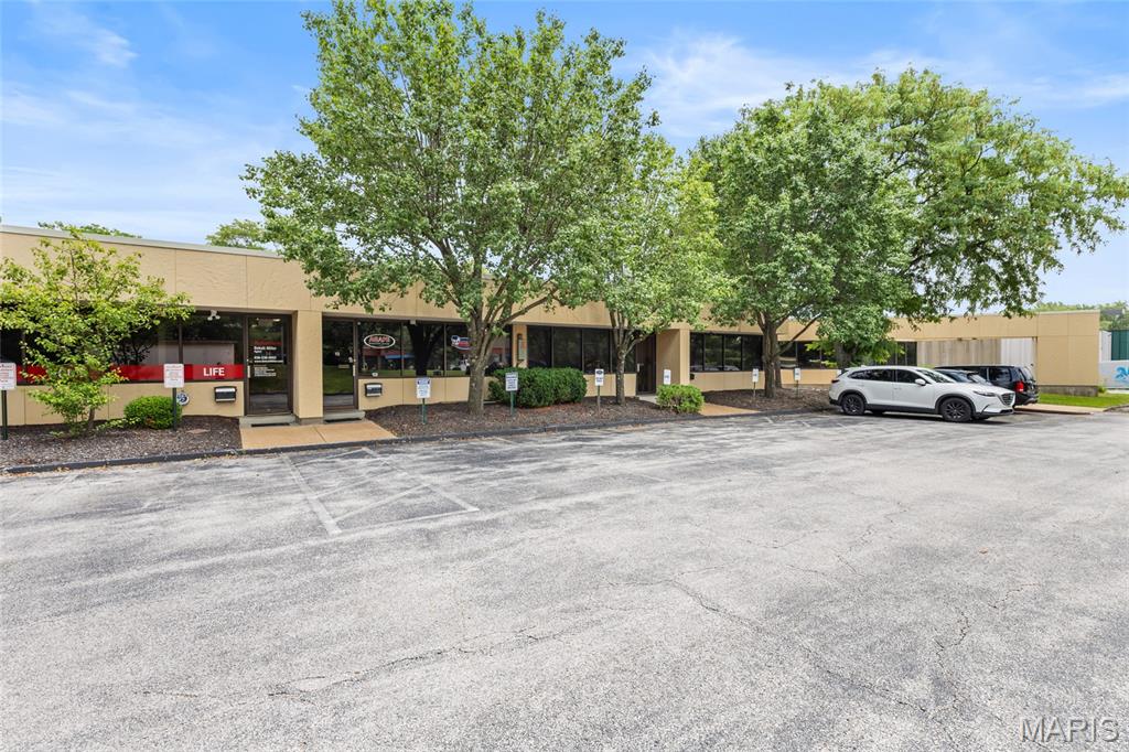 Regency Park Lt 9 A Condo - Commercial Sale