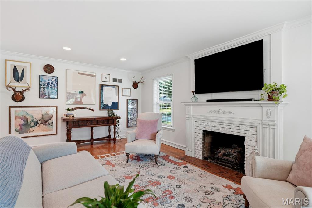 Glen Elm Amd - Residential