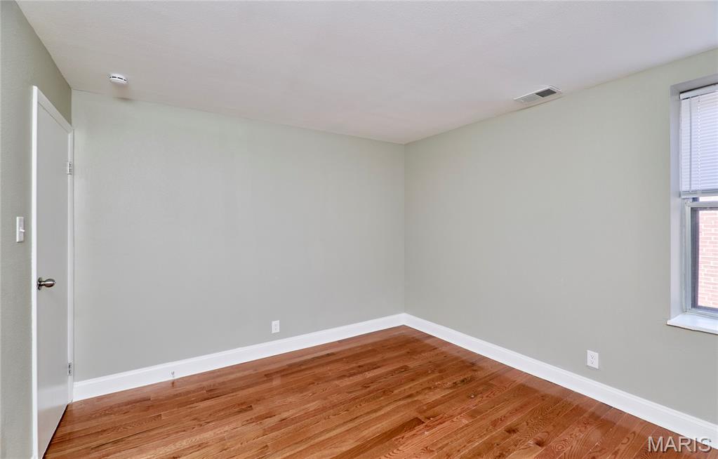 Traymoor 03 Condo - Residential Lease