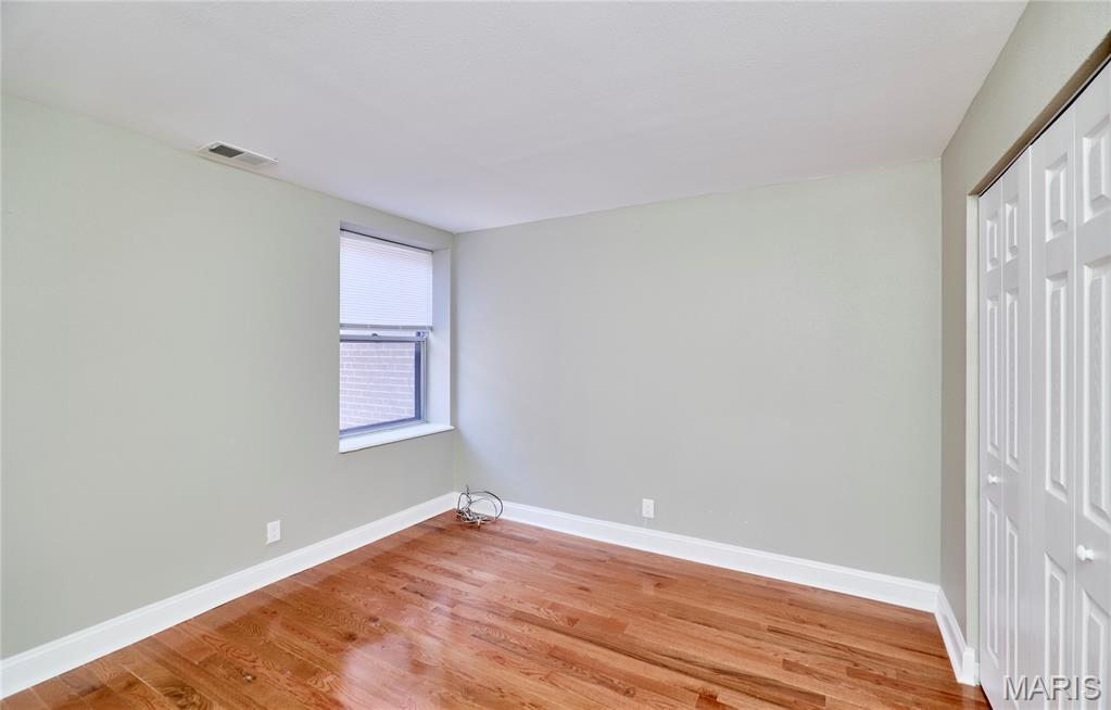 Traymoor 03 Condo - Residential Lease