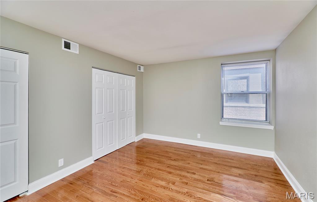 Traymoor 03 Condo - Residential Lease