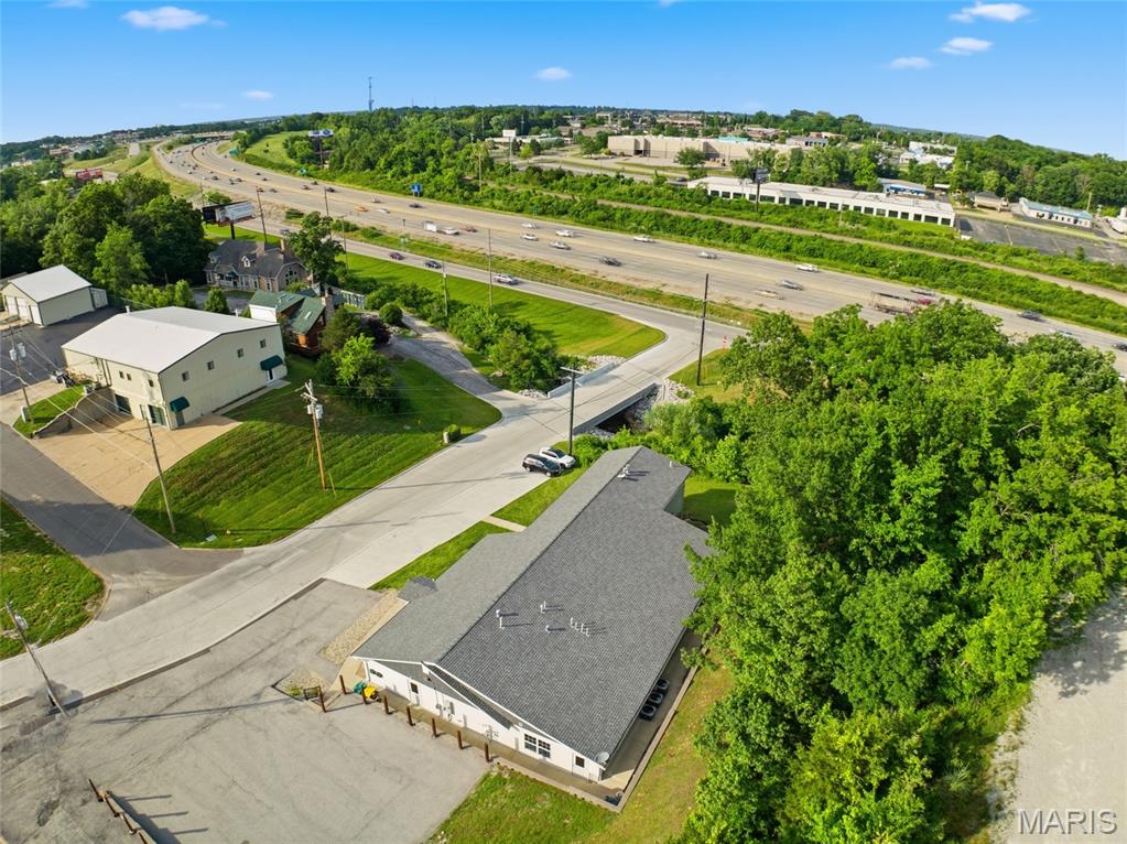 Imperial Indust Park - Commercial Sale