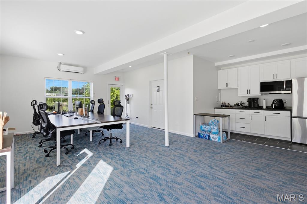 Imperial Indust Park - Commercial Sale