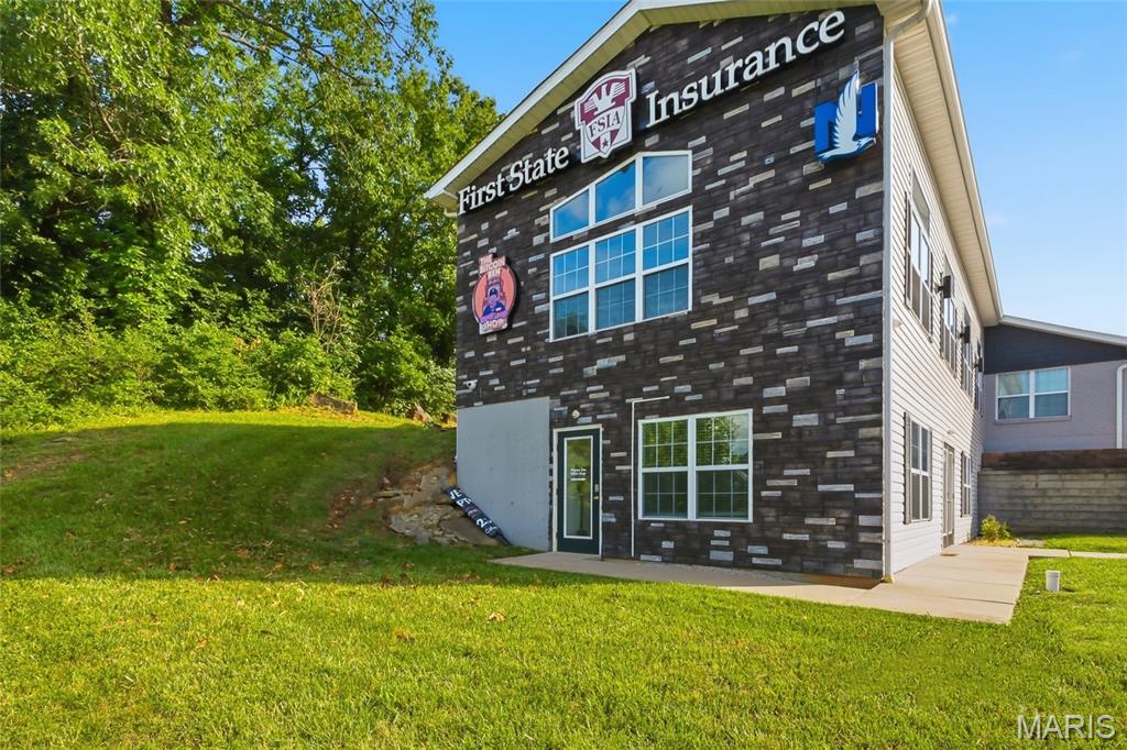 Imperial Indust Park - Commercial Sale