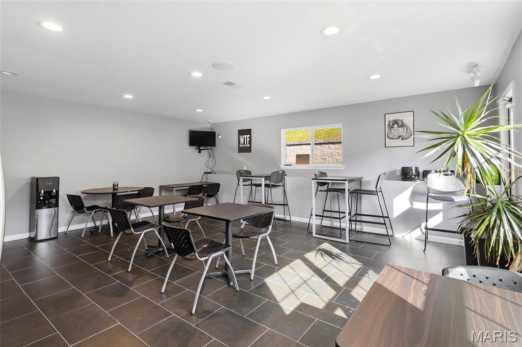 Imperial Indust Park - Commercial Sale