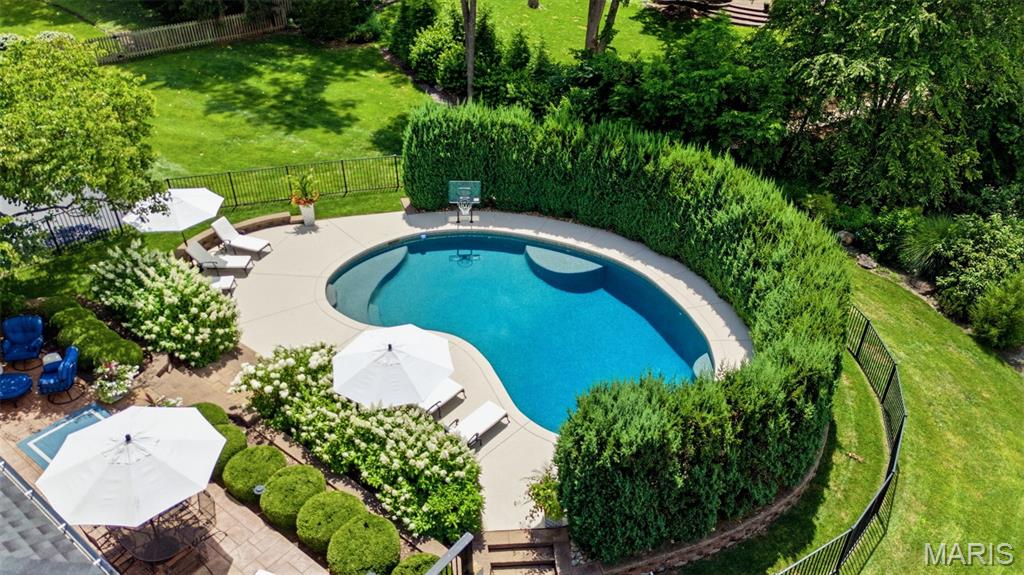 Ladue Downs 6 - Residential