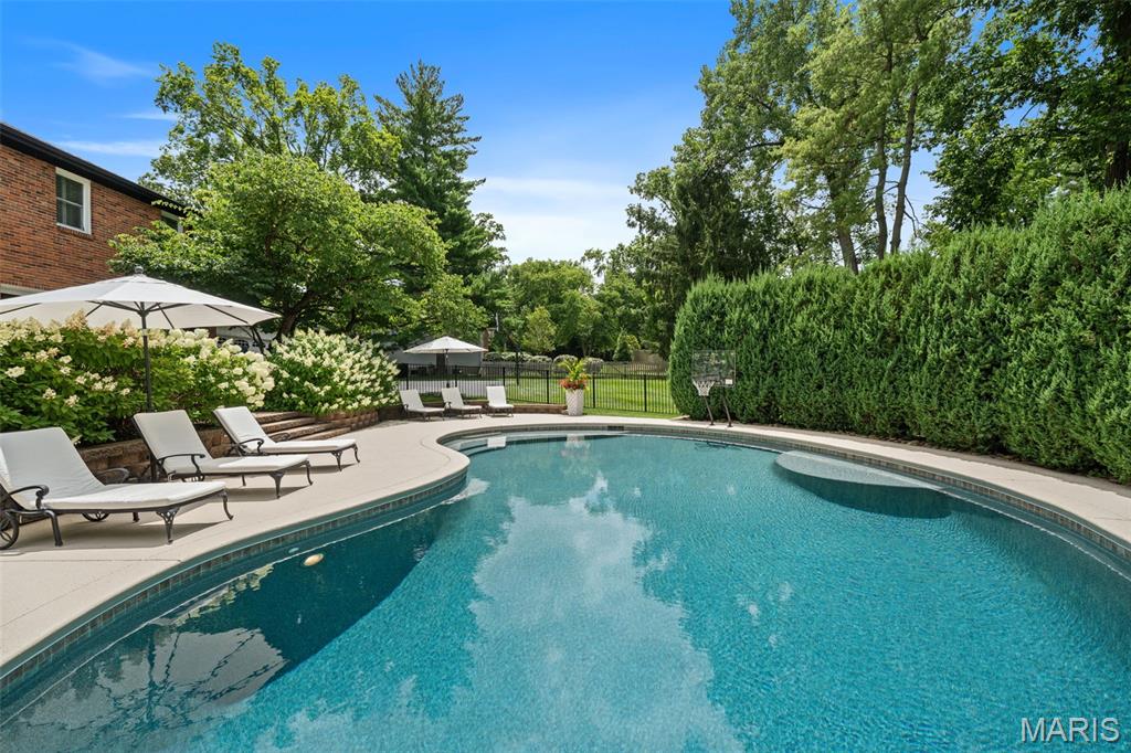 Ladue Downs 6 - Residential
