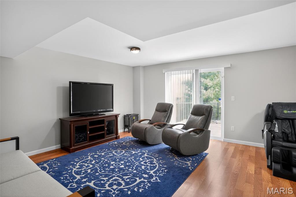 Manors At Orchard Glen - Residential