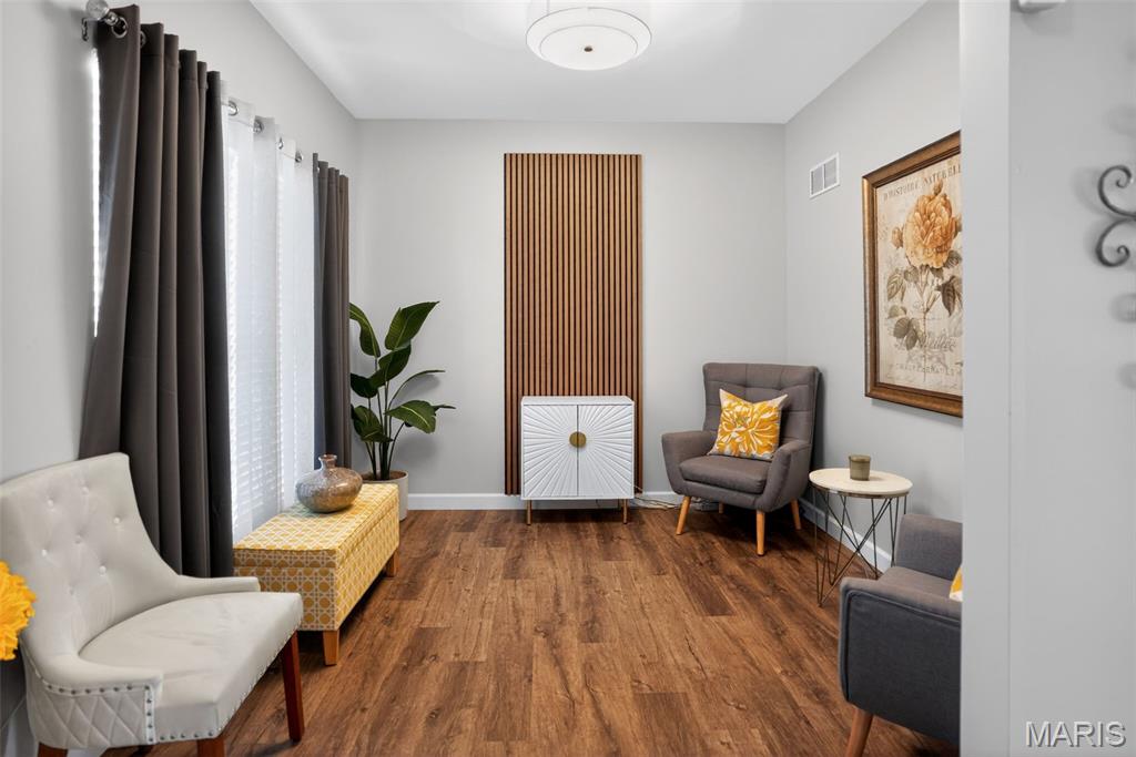 Manors At Orchard Glen - Residential